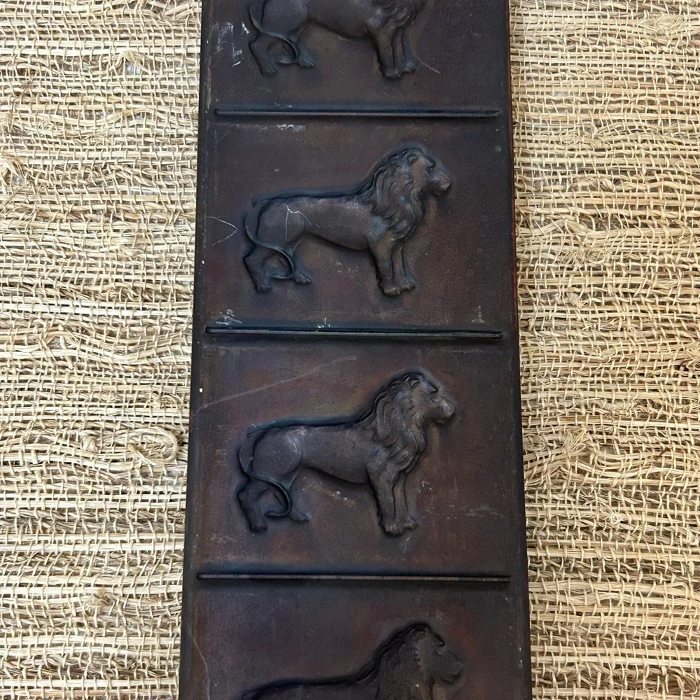 Vintage Copper English Candy Mold  With Lions. Kitchen Collectible.